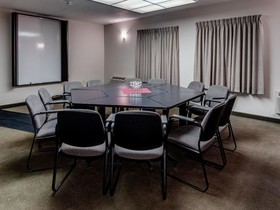 Heritage Inn Hotel & Convention Centre