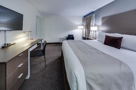Heritage Inn Hotel & Convention Centre