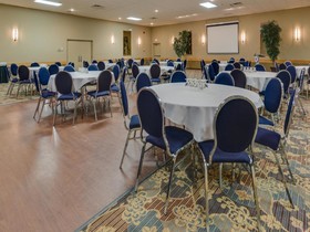 Heritage Inn Hotel & Convention Centre