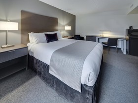 Heritage Inn Hotel & Convention Centre