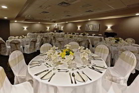 Acclaim Hotel by Clique