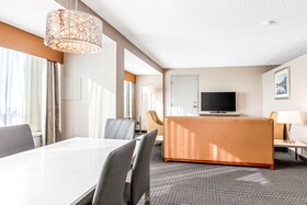 Best Western Premier Calgary Plaza Hotel & Conference Centre