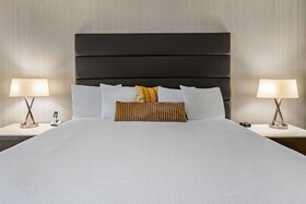 Best Western Premier Calgary Plaza Hotel & Conference Centre