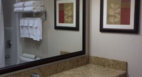 Country Inn & Suites by Radisson, Calgary-Northeast