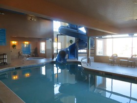 Days Inn by Wyndham Calgary Airport
