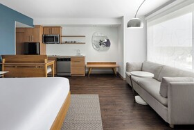 Element Calgary Downtown