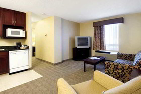 Hampton Inn & Suites by Hilton Calgary Airport