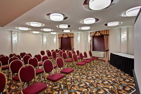 Holiday Inn Calgary Airport