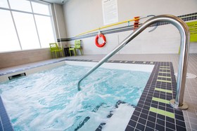 Holiday Inn Hotel & Suites Calgary South Conference Ctr