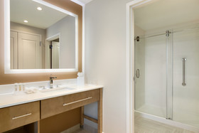 Homewood Suites by Hilton Calgary Downtown