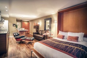Nuvo Hotel And Suites