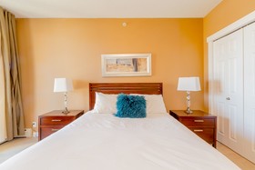 Riverfront Pointe