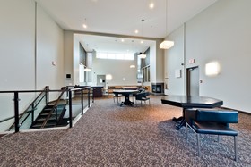 Suite Digs Vetro