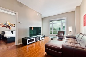 Suite Digs Vetro