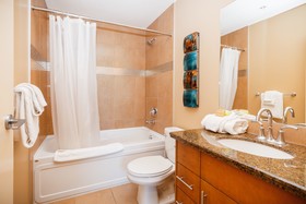 Suite Digs Vetro