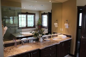 Westmount River Inn
