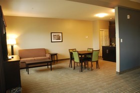 Best Western Plus Drayton Valley All Suites