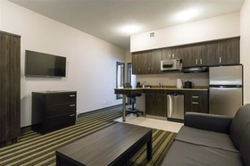 Best Western Plus Drayton Valley All Suites