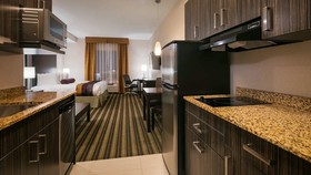 Best Western Plus Drayton Valley All Suites