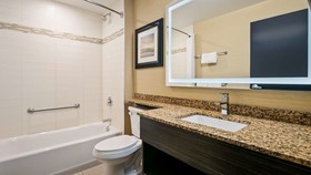 Best Western Plus Drayton Valley All Suites