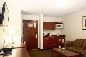 Foxwood Inn & Suites