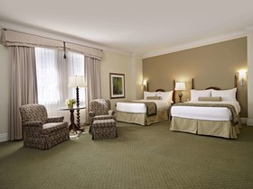 Fairmont Hotel Macdonald