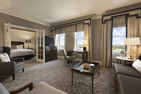 Fairmont Hotel Macdonald