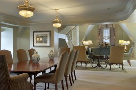 Fairmont Hotel Macdonald