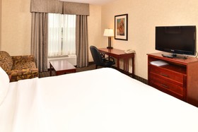 Holiday Inn Express & Suites Edmonton North