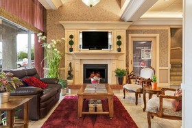 Travelodge by Wyndham Edmonton East