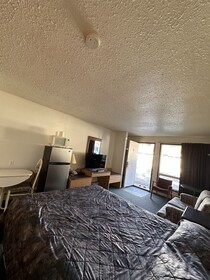 Howard Johnson by Wyndham Edson