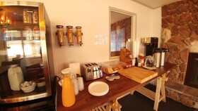 Howard Johnson by Wyndham Edson