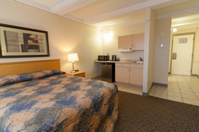 Best Canadian Motor Inn Fort Mcmurray