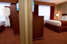 Merit Hotel & Suites