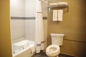 Best Western Plus Fort Saskatchewan Inn & Suites