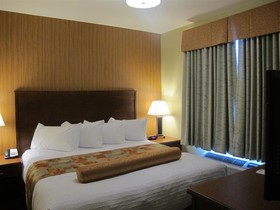 Best Western Plus Fort Saskatchewan Inn & Suites