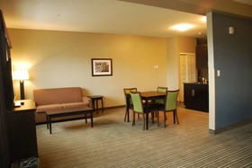 Best Western Plus Fort Saskatchewan Inn & Suites