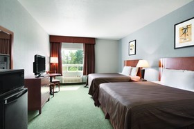 High Prairie Inn Hotel & Suites