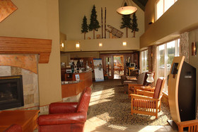 Lakeview Inn & Suites Hinton