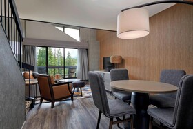 Kananaskis Mountain Lodge, Autograph Collection