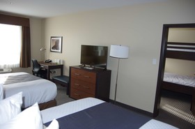 Best Western Plus Lacombe Inn & Suites