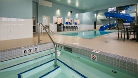 Best Western Plus Lacombe Inn & Suites