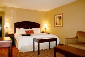 Hampton Inn & Suites by Hilton Edmonton International Airport