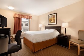 Super 8 by Wyndham Edmonton International Airport