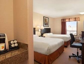 Super 8 by Wyndham Edmonton International Airport