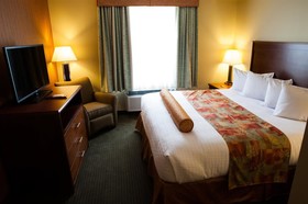 Best Western Plus Service Inn & Suites