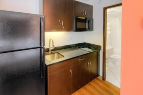 Motel 6 Lethbridge, AB