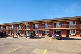 Motel 6 Lethbridge, AB