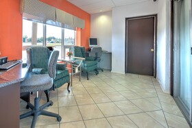 Motel 6 Lethbridge, AB