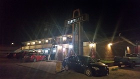 Ranchland Inn